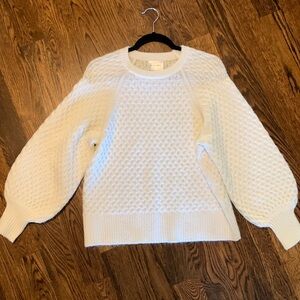 White, chunky detailed sweater- like new!